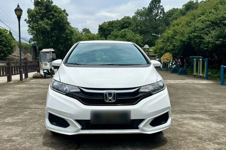 Used Honda Fit 2018 1.5L CVT Comfort Version Exterior 2