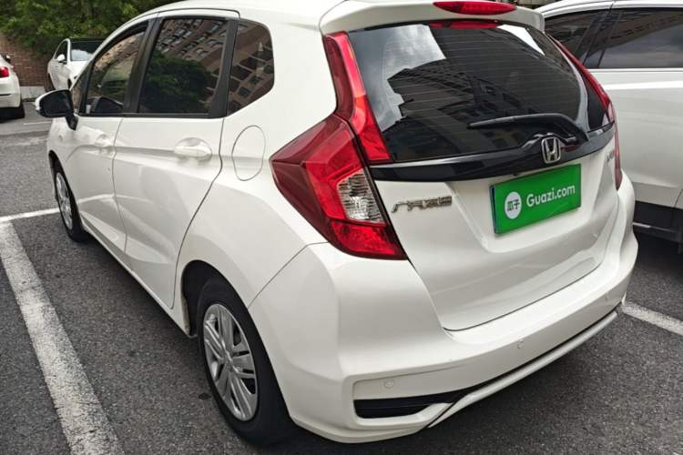 Used Honda Fit 2018 1.5L CVT Comfort Version Exterior 2
