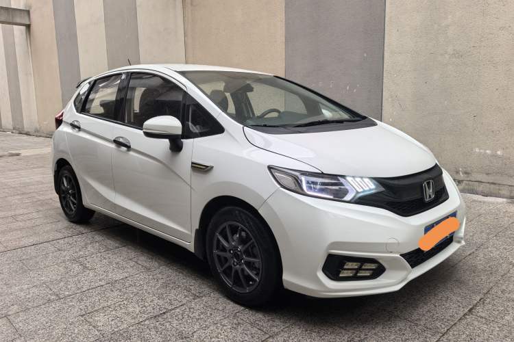 Used Honda Fit 2018 1.5L CVT Comfort Version Exterior 2