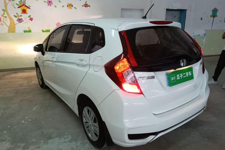 Used Honda Fit 2018 1.5L CVT Comfort Version Exterior 2