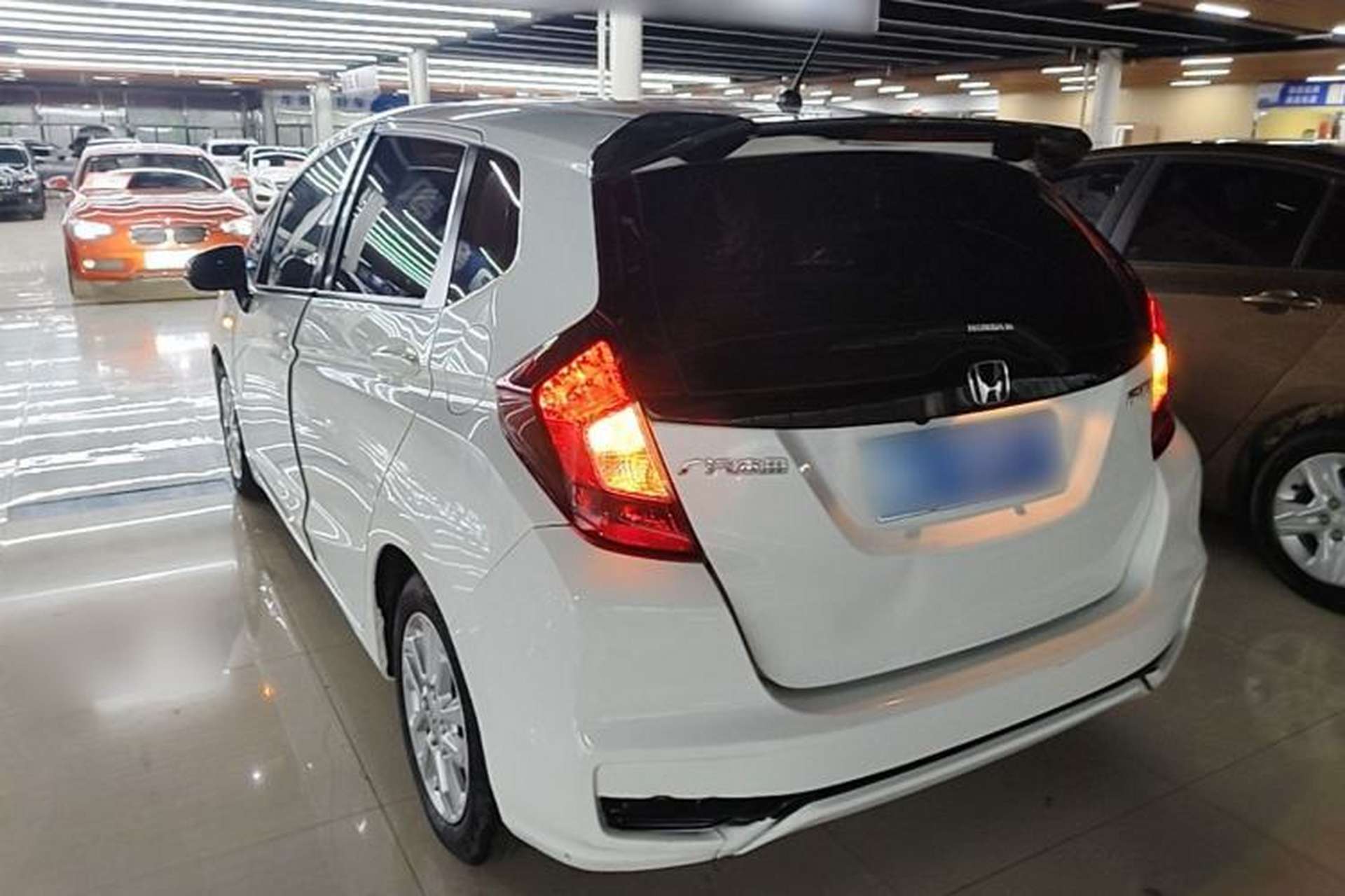 Used Honda Fit 2018 1.5L CVT Comfort Sunroof Version Exterior 2