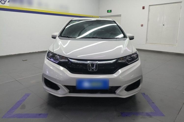 Used Honda Fit 2018 1.5L CVT Comfort Sunroof Version Exterior 3