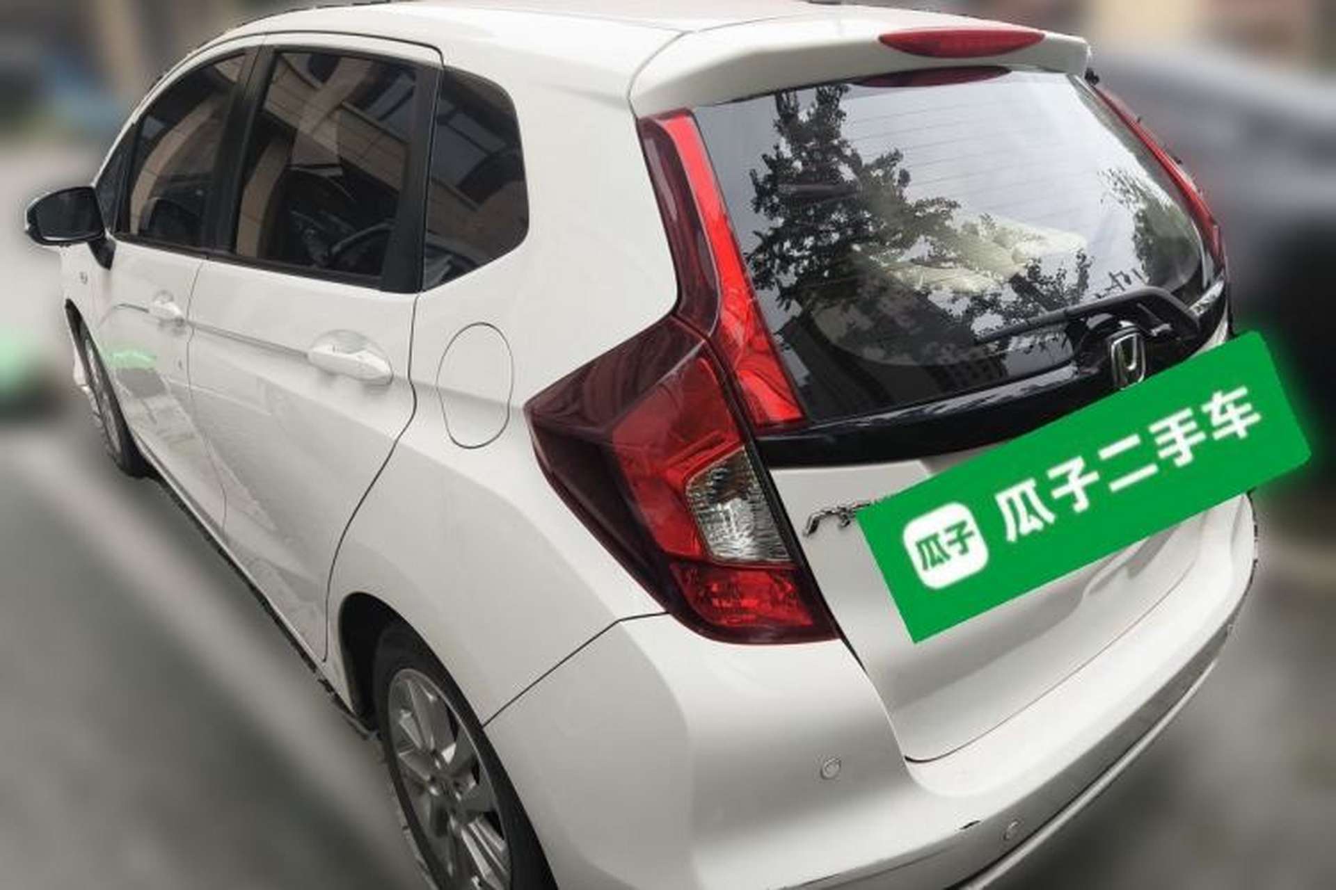 Used Honda Fit 2018 1.5L CVT Comfort Sunroof Version Exterior 3