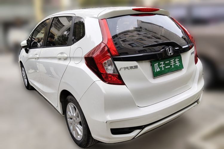 Used Honda Fit 2018 1.5L CVT Comfort Sunroof Version Exterior 3