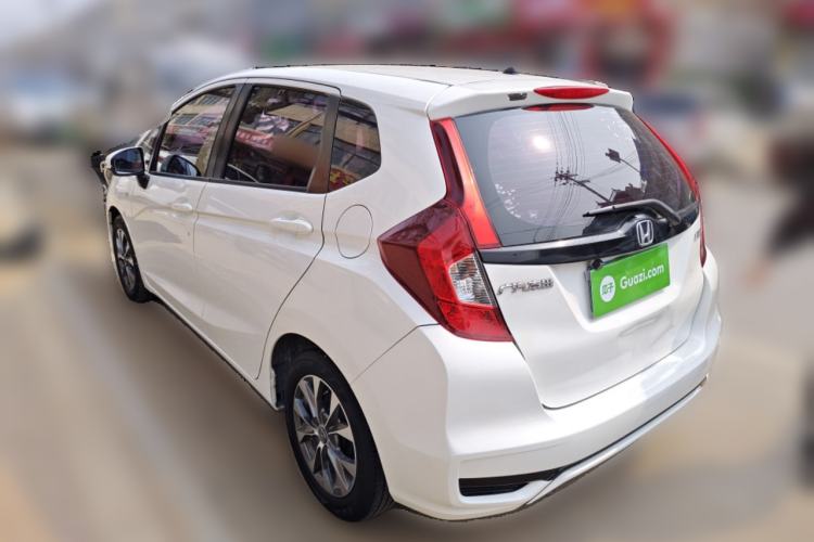 Used Honda Fit 2018 1.5L Manual Comfort Version Exterior 3
