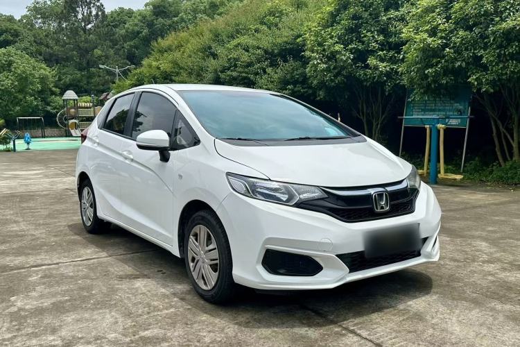 Used Honda Fit 2018 1.5L CVT Comfort Version Exterior 3
