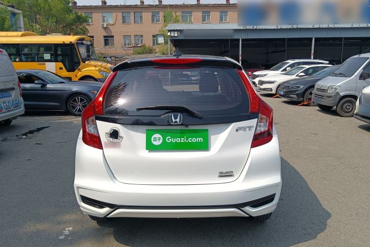 Used Honda Fit 2018 1.5L CVT Comfort Version Exterior 3