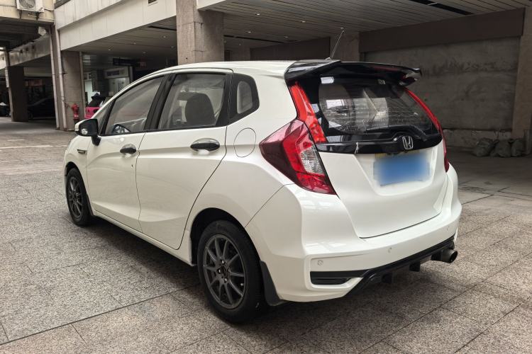 Used Honda Fit 2018 1.5L CVT Comfort Version Exterior 3