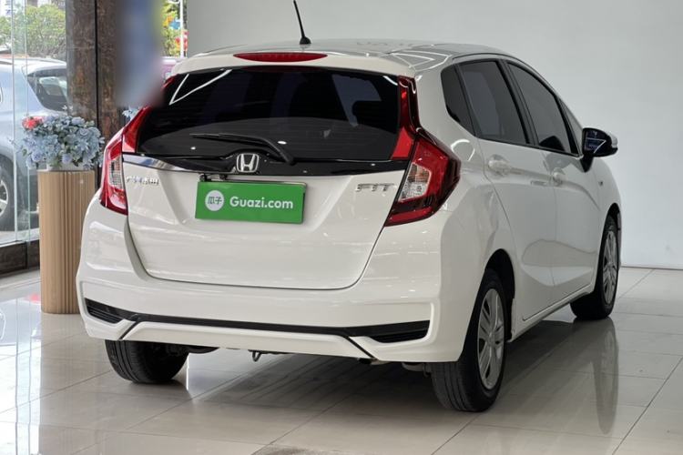 Used Honda Fit 2018 1.5L CVT Comfort Version Exterior 3
