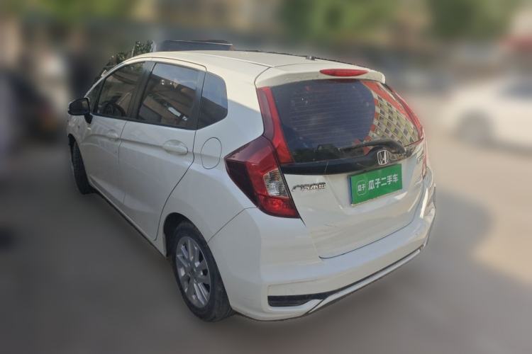 Used Honda Fit 2018 1.5L CVT Comfort Sunroof Version Exterior 3