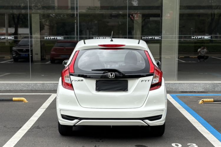Used Honda Fit 2018 1.5L CVT Comfort Version Exterior 4