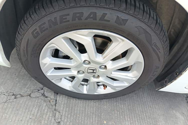 Used Honda Fit 2018 1.5L CVT Comfort Sunroof Version Exterior 4