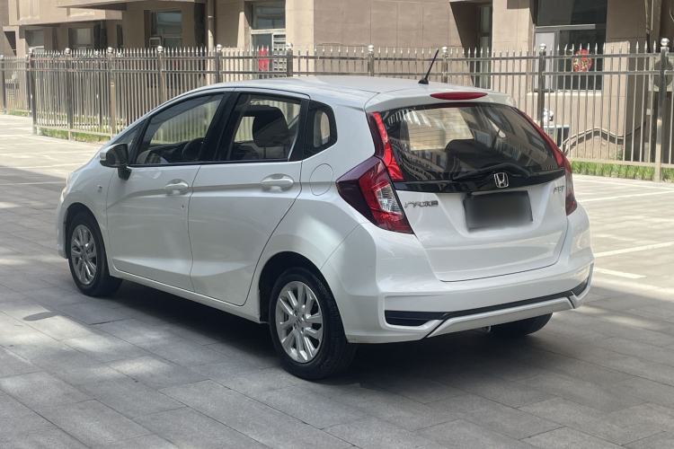 Used Honda Fit 2018 1.5L CVT Comfort Sunroof Version Exterior 4