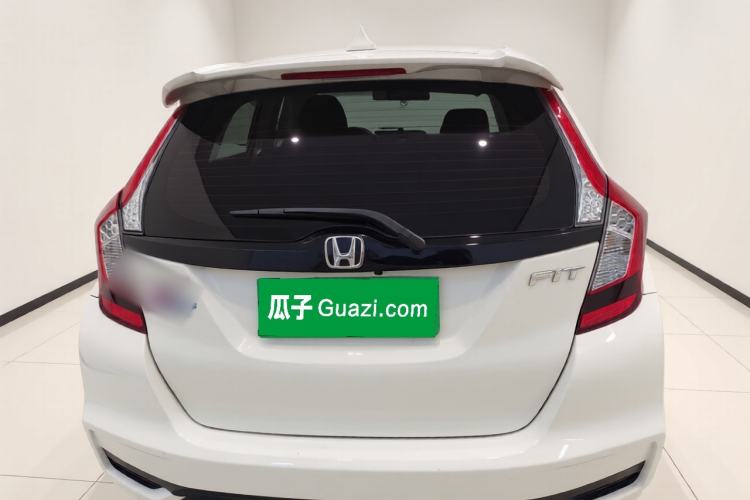 Used Honda Fit 2018 1.5L Manual Comfort Version Exterior 4
