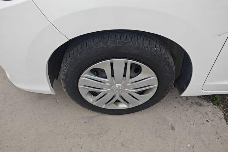 Used Honda Fit 2018 1.5L CVT Comfort Version Exterior 4