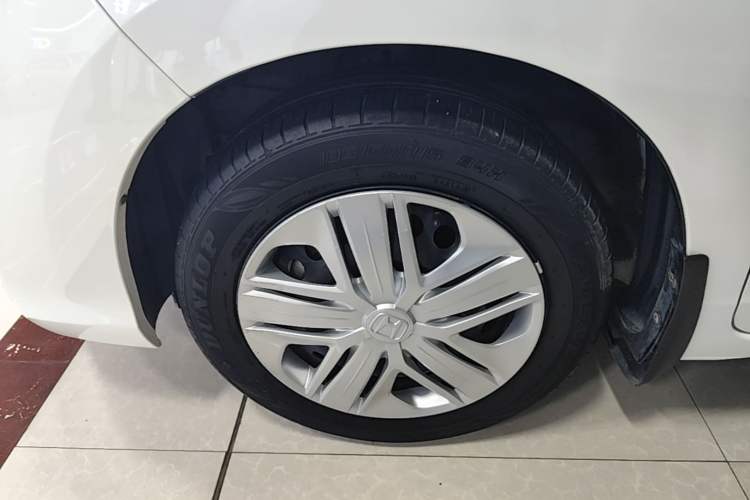 Used Honda Fit 2018 1.5L CVT Comfort Version Exterior 4