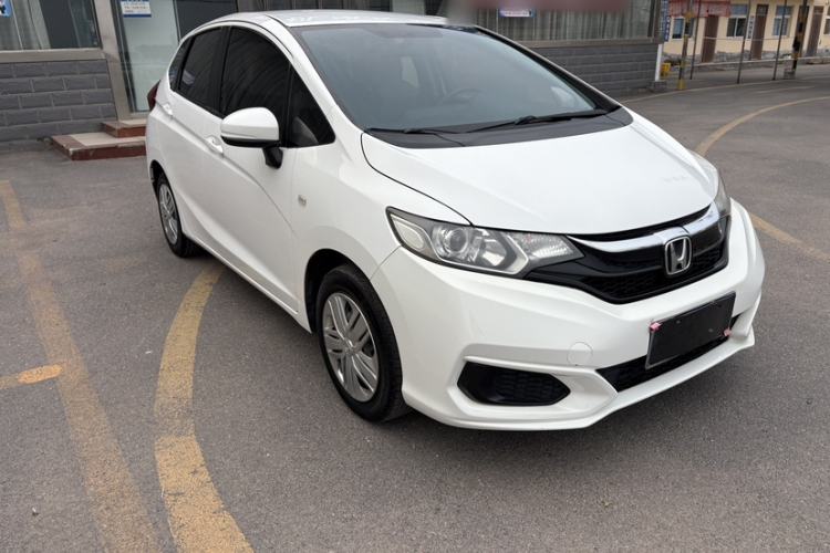 Used Honda Fit 2018 1.5L CVT Comfort Version Exterior 4