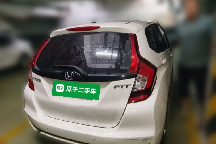 Used Honda Fit 2018 1.5L CVT Comfort Version Exterior 4