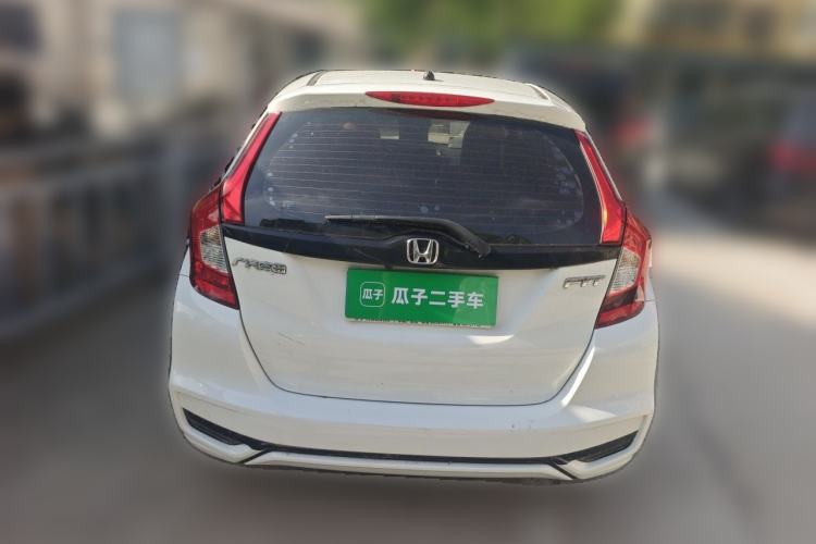 Used Honda Fit 2018 1.5L CVT Comfort Sunroof Version Exterior 4