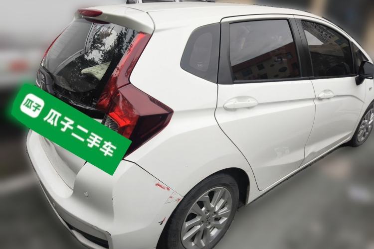 Used Honda Fit 2018 1.5L CVT Comfort Sunroof Version Exterior 5