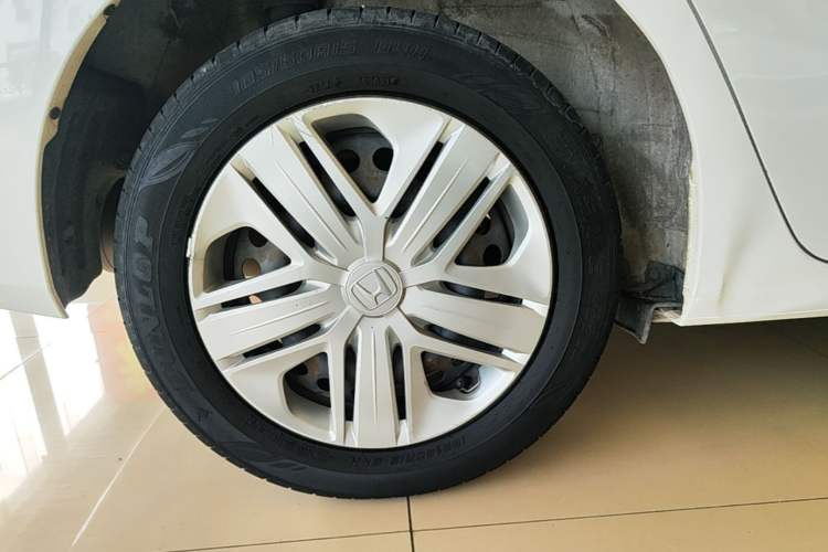 Used Honda Fit 2018 1.5L CVT Comfort Version Exterior 5