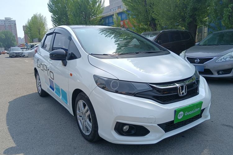 Used Honda Fit 2018 1.5L CVT Comfort Version Exterior 5