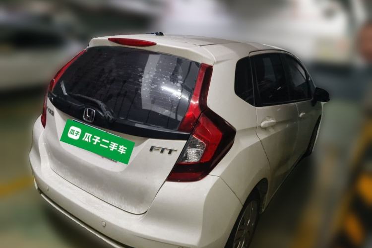 Used Honda Fit 2018 1.5L CVT Comfort Version Exterior 5