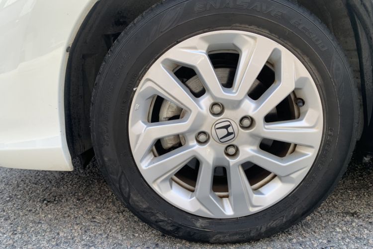 Used Honda Fit 2018 1.5L CVT Comfort Sunroof Version Exterior 6
