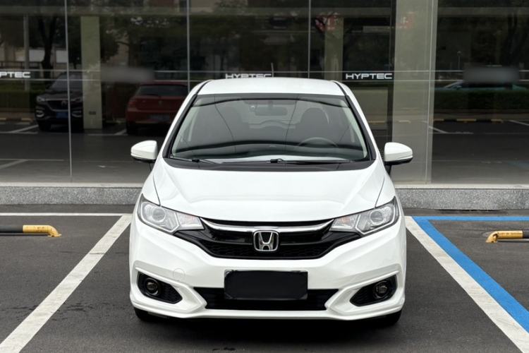 Used Honda Fit 2018 1.5L CVT Comfort Version Exterior 6