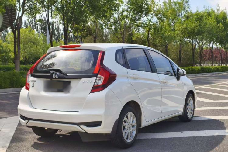 Used Honda Fit 2018 1.5L CVT Comfort Sunroof Version Exterior 6