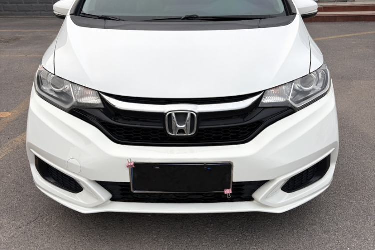 Used Honda Fit 2018 1.5L CVT Comfort Version Exterior 6