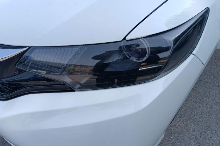 Used Honda Fit 2018 1.5L CVT Comfort Version Exterior 6