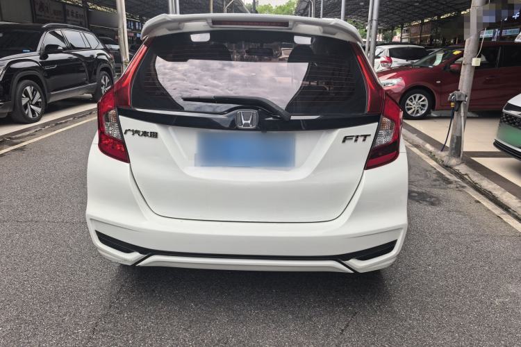 Used Honda Fit 2018 1.5L CVT Comfort Version Exterior 7