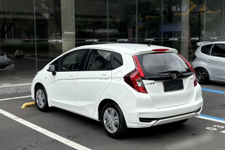 Used Honda Fit 2018 1.5L CVT Comfort Version Exterior 7