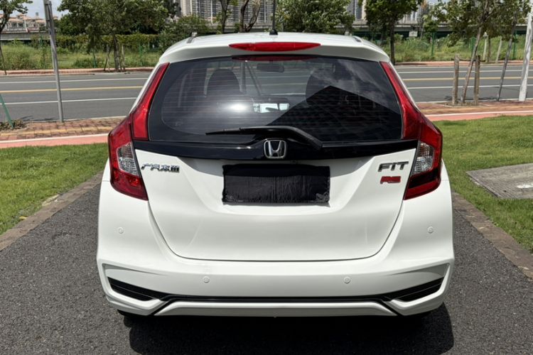 Used Honda Fit 2018 1.5L CVT Comfort Version Exterior 7
