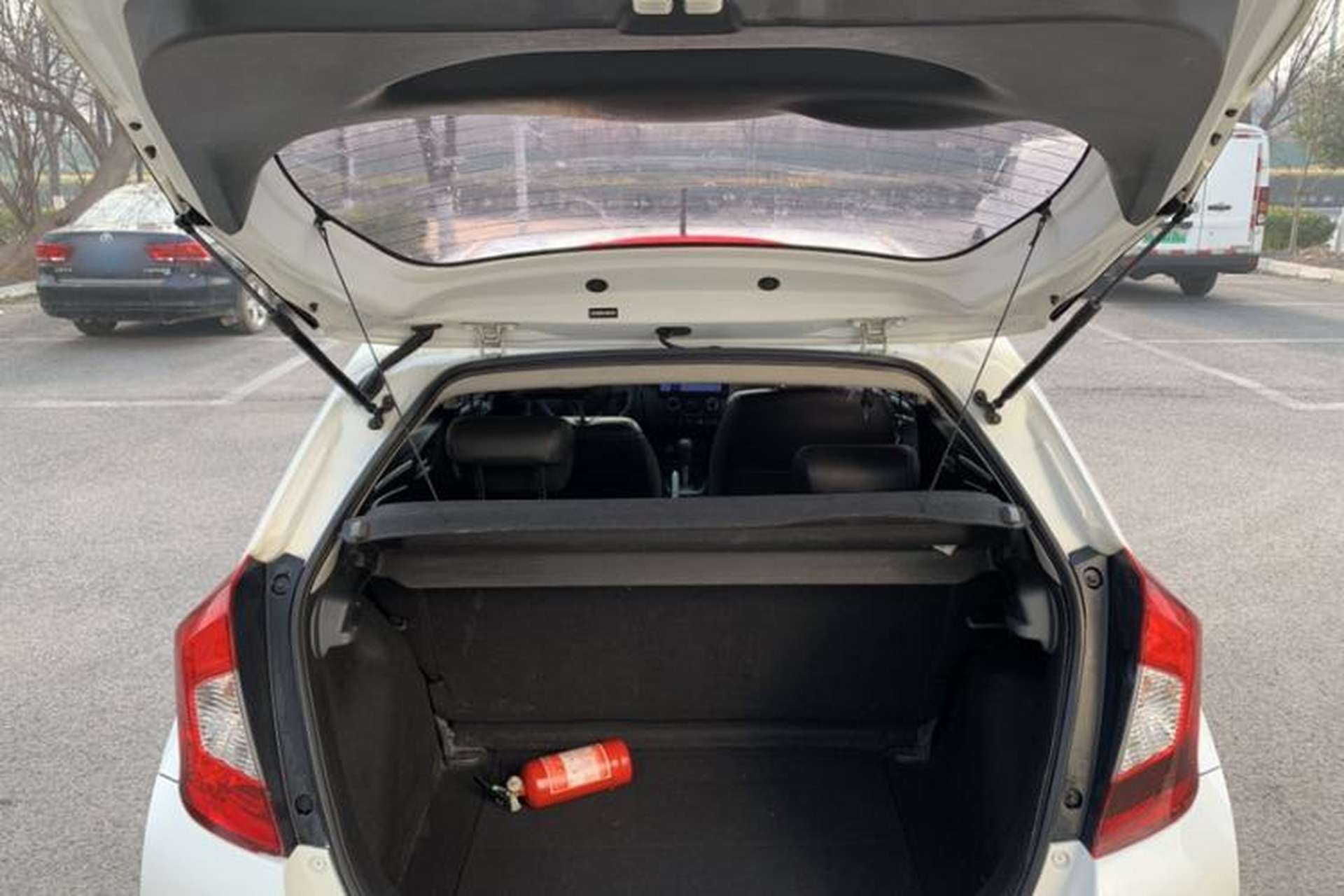 Used Honda Fit 2018 1.5L CVT Comfort Version Exterior 8