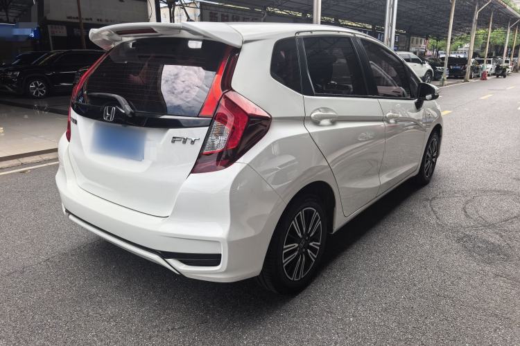 Used Honda Fit 2018 1.5L CVT Comfort Version Exterior 8