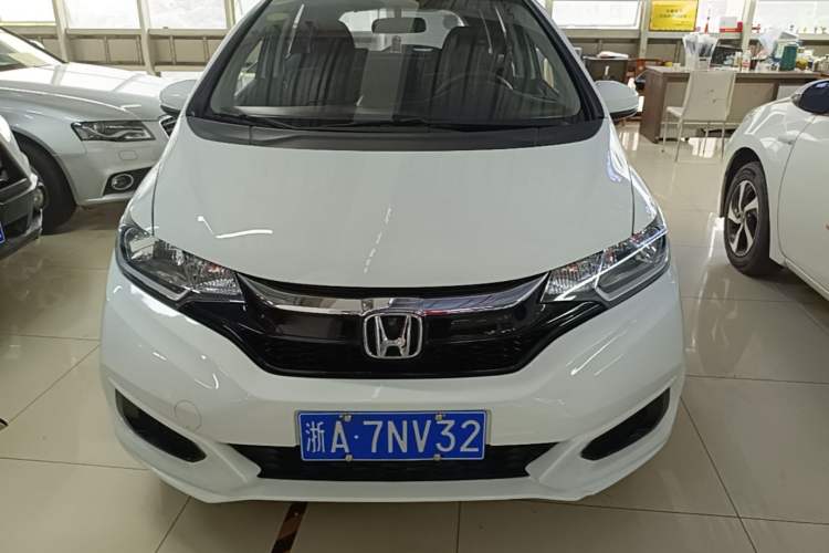 Used Honda Fit 2018 1.5L CVT Comfort Version Front