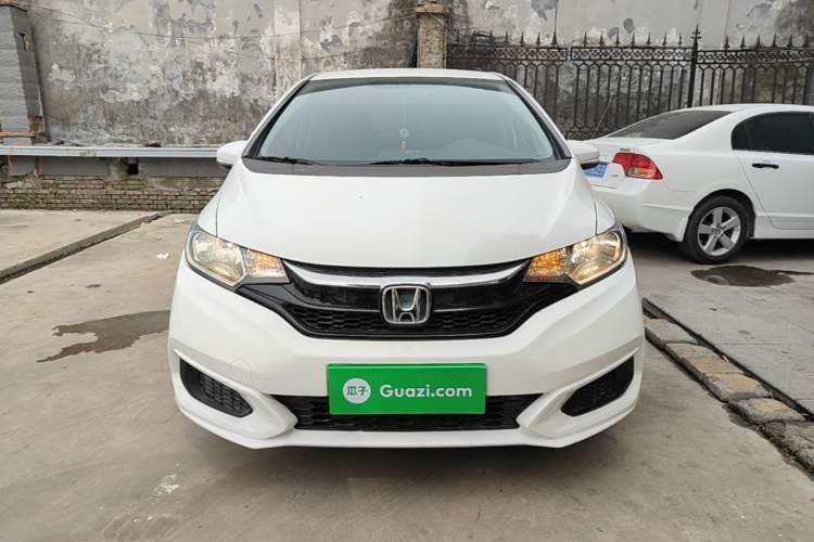 Used Honda Fit 2018 1.5L CVT Comfort Version Front