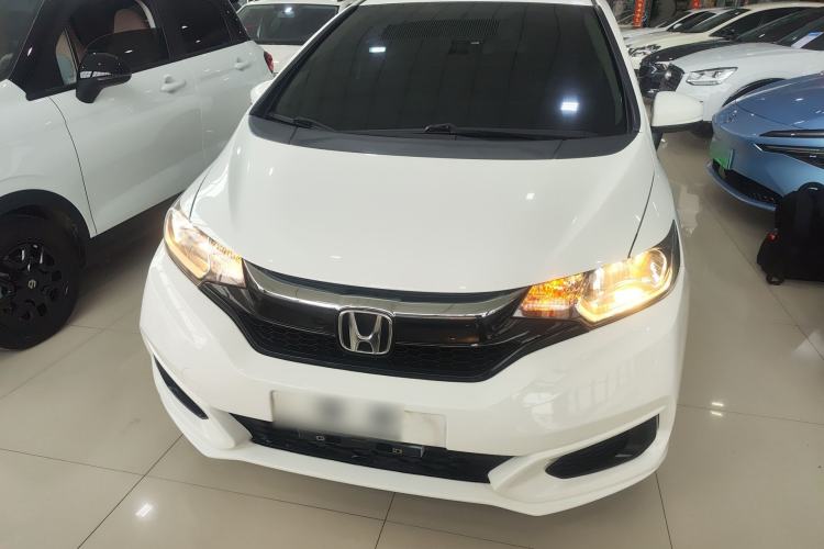 Used Honda Fit 2018 1.5L CVT Comfort Version Front