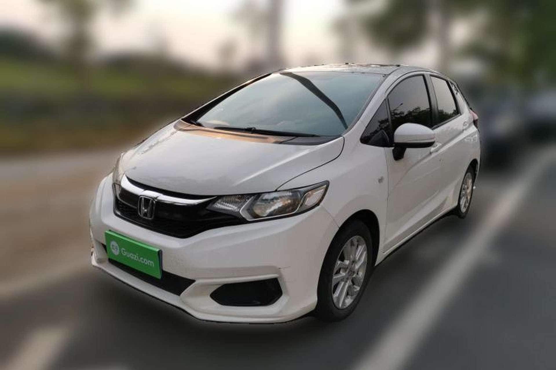 Used Honda Fit 2018 1.5L CVT Comfort Sunroof Version Front Left 45 Deg