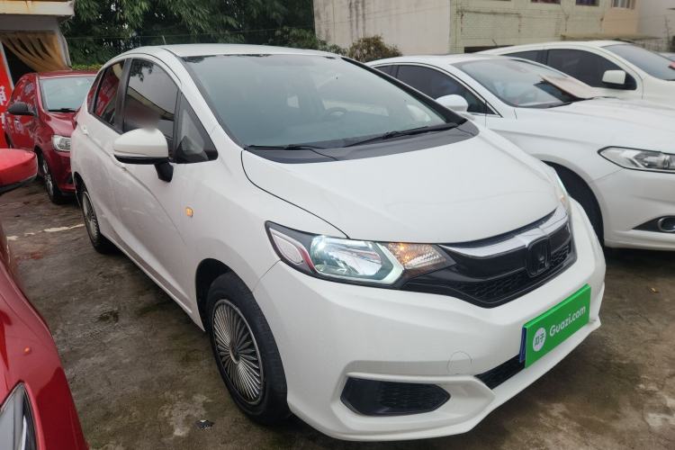 Used Honda Fit 2018 1.5L CVT Comfort Version Front Right 45 Deg