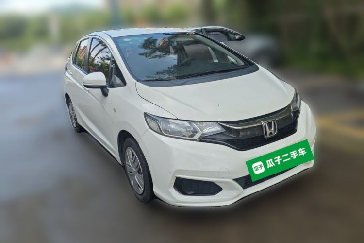 Used Honda Fit 2018 1.5L CVT Comfort Version Front Right 45 Deg