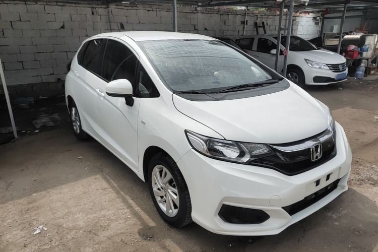 Used Honda Fit 2018 1.5L CVT Comfort Version Front Right 45 Deg