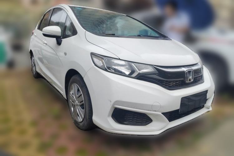 Used Honda Fit 2018 1.5L CVT Comfort Version Front Right 45 Deg
