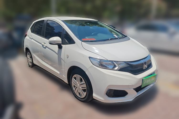 Used Honda Fit 2018 1.5L CVT Comfort Version Front Right 45 Deg