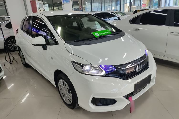 Used Honda Fit 2018 1.5L CVT Comfort Version Front Right 45 Deg