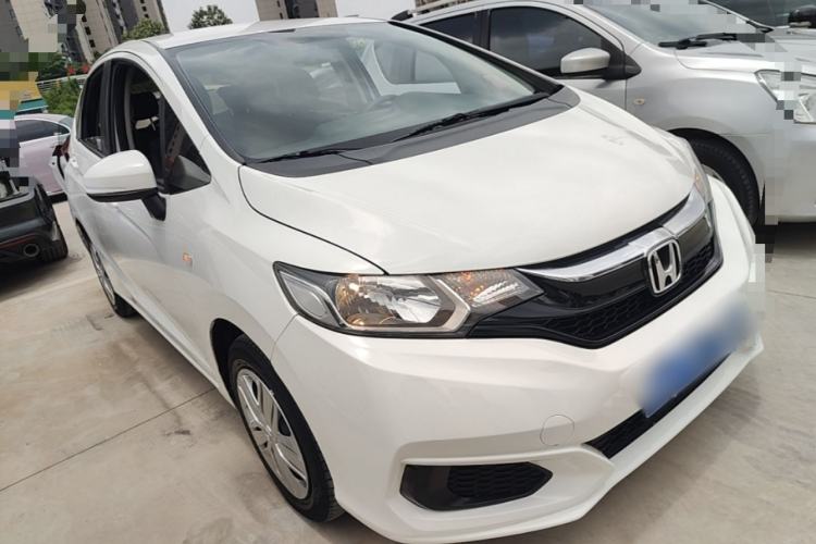 Used Honda Fit 2018 1.5L CVT Comfort Version Front Right 45 Deg