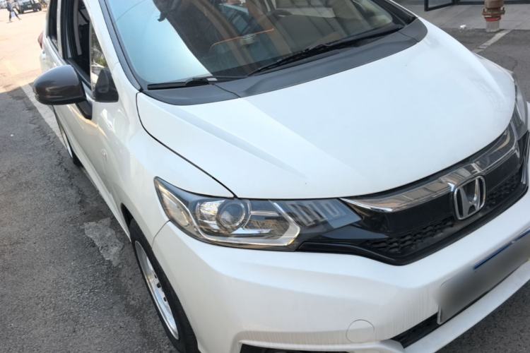 Used Honda Fit 2018 1.5L CVT Comfort Version Front Right 45 Deg