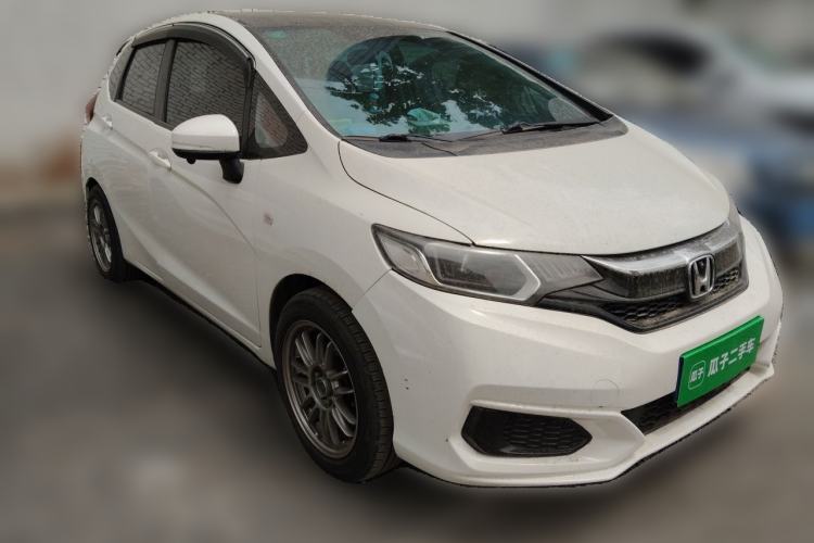 Used Honda Fit 2018 1.5L CVT Comfort Version Front Right 45 Deg